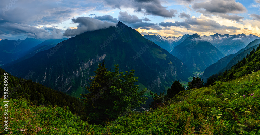 The challenging Berlin High Trail is a must-do high Alpine hike starting in Finkenberg and leading right through the heart of the extraordinary Zillertal Alps Nature Park.