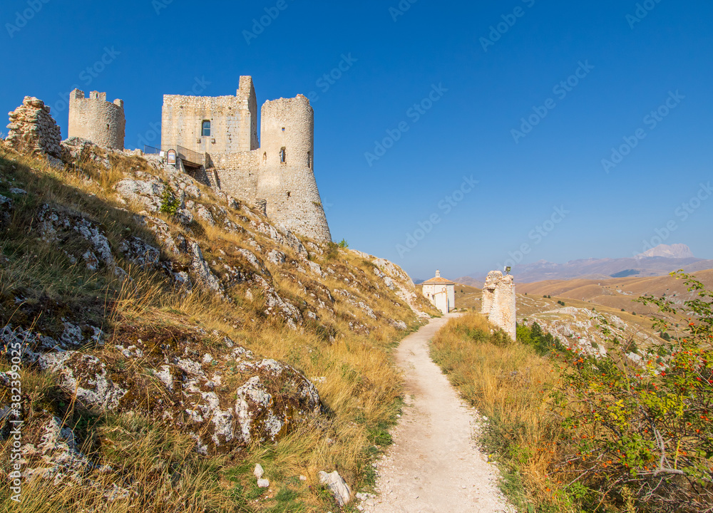 Rocca Calascio, Italy - an amazing mountaintop castle used as location for movies like Rocca Calascio, Italy - an amazing mountaintop castle used as location for movies like