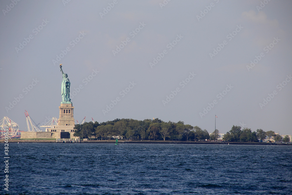 Die Freiheitsstatue auf Liberty Island. New York, Liberty Island, Statue of Liberty, New York, USA