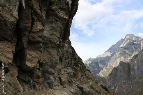 Wallpaper Mural HUTAOXIA, YUNNAN, CHINA Torontodigital.ca