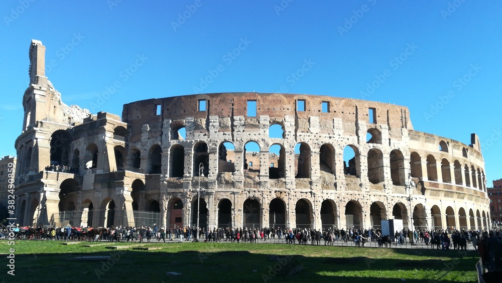 Colosseum of Roma ! 