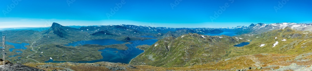 Hiking in Jotunheimen National Park in Norway, Synshorn Mountain