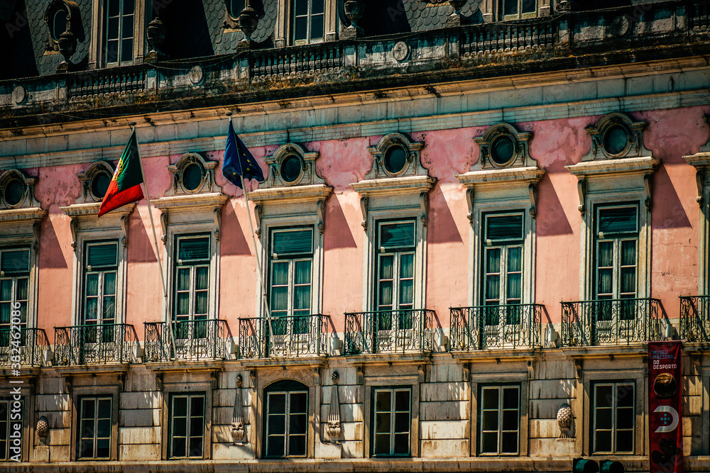 Fototapeta premium View of the facade of a building in the downtown of Lisbon in Portugal 