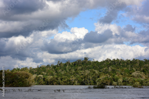 The Iguazú National Park - Misiones Argentina © L Si Saber