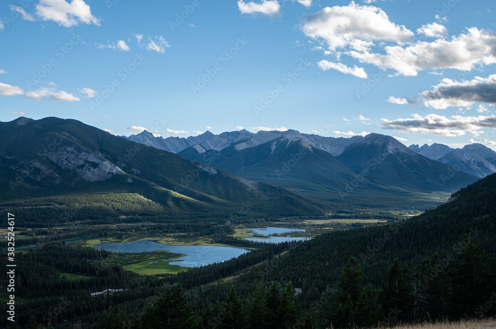 Fototapeta premium Beautiful views of Banff National Park