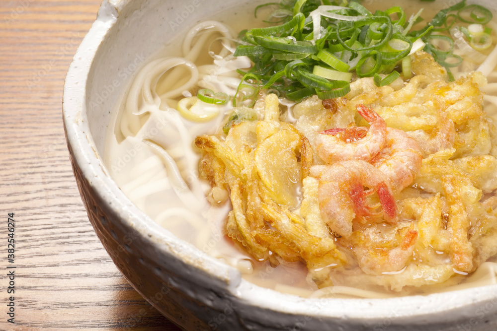 かき揚げうどん かき揚げうどん