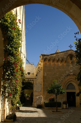 Jerusalem church © Pavel Bernshtam