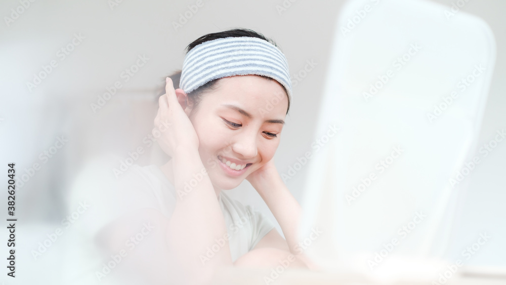 young woman lifestyle young woman lifestyle