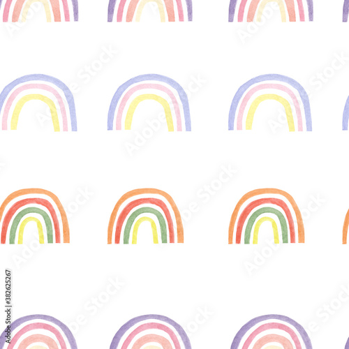 Hand-draw watercolor of a rainbow. Seamless isolated children's pattern on a white background.