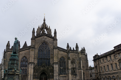 St. Giles Cathedral in the old town of Edinburgh
