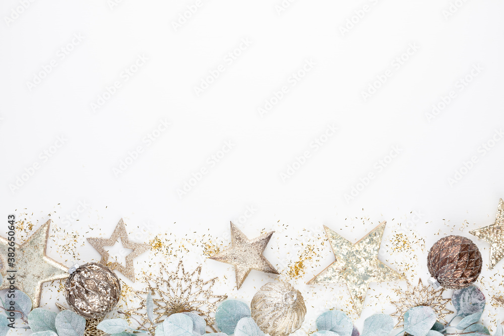 Obraz premium New Year celebration and Christmas background, Christmas decorations top view.