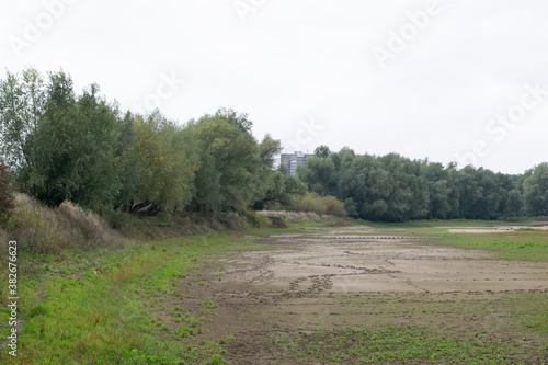 Konstfotografi Dried out polder ditch with clay