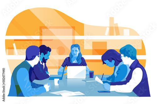 Squadra di giovani professionisti che lavora insieme in ufficio