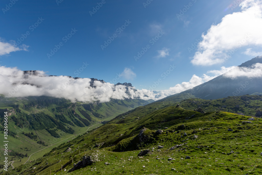 Fototapeta premium Klausenpass - Urnerboden