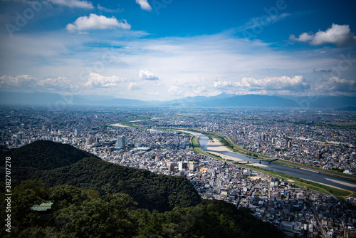 長良川下流を望む