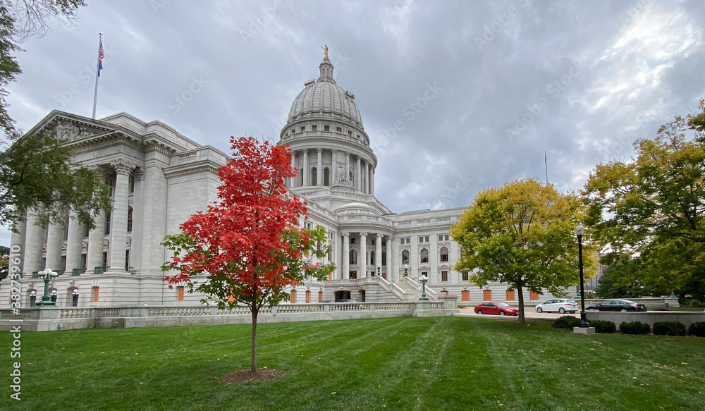 autumn around state capitol building leaves changing colors red yellow orange green