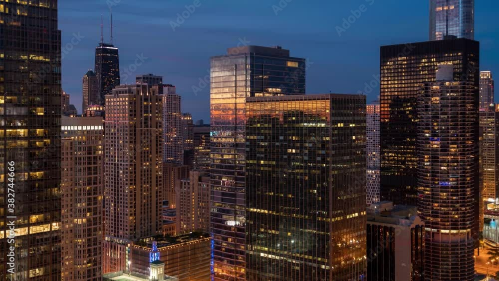 Downtown Chicago Cityscape Time Lapse 4k+ Downtown Chicago Cityscape Time Lapse 4k+