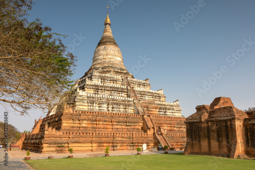 Obraz na płótnie Shwesandaw Pagoda at Bagan