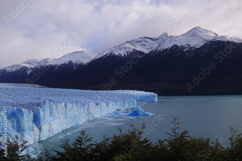Perito Moreno glacier wall and lake