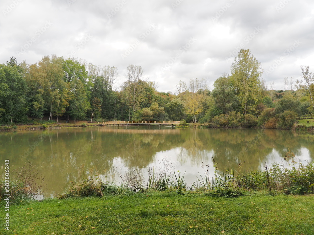 Fototapeta premium Randsbachweiher bei Wiebelskirchen im Saarland