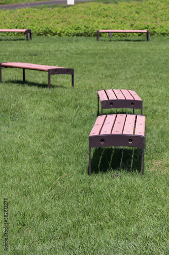 芝生 グリーン 椅子 ベンチ © rin