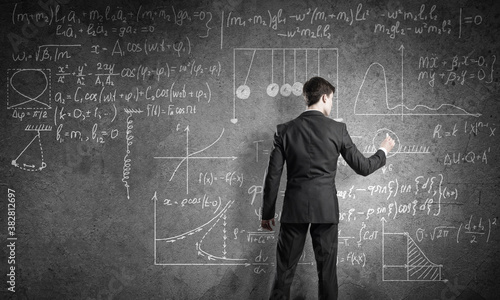 Obraz na płótnie Teacher at the blackboard w salonie