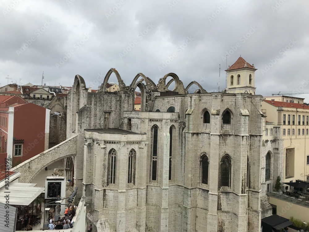 a roofless church in the center of Lisbon