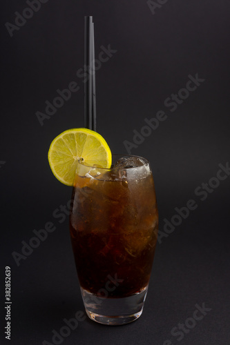Картината върху платно Cuba Libre cocktail.