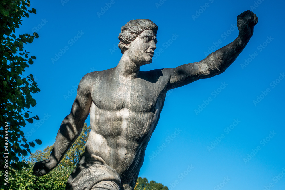 statue of an athlete in the park
