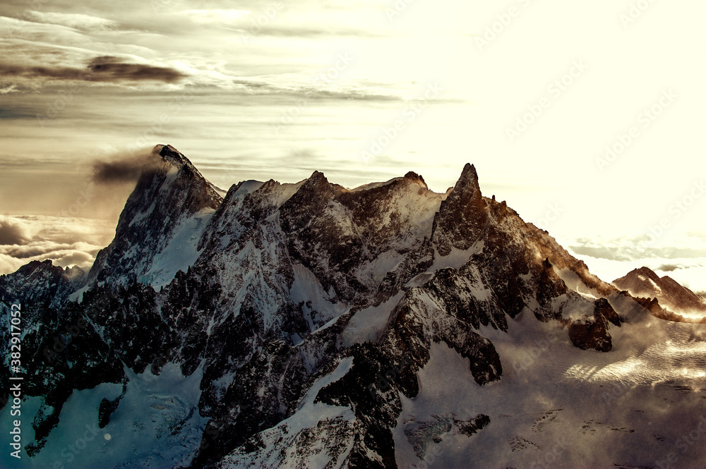 Berge im Abendlicht.
