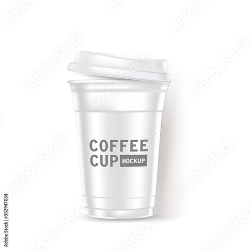 Vector realistic empty clear plastic disposable cup design template of packaging mockup