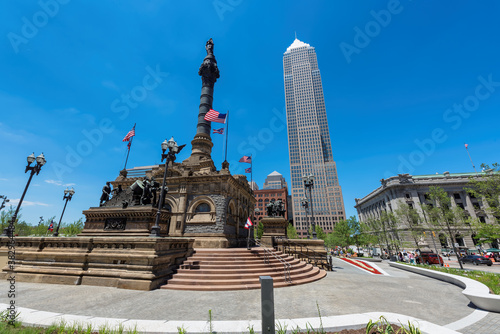 Fotografie, Obraz Soldiers' and Sailors' Monument in sunny summer day in Cleveland, OH, USA
