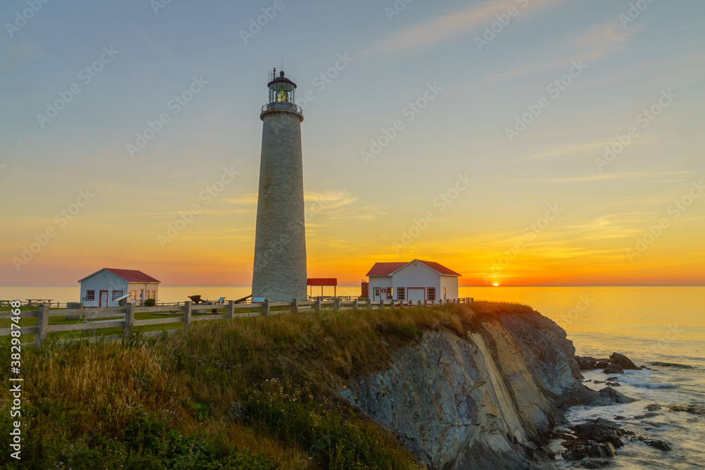 Sunrise in the Cap-des-Rosiers Lighthouse