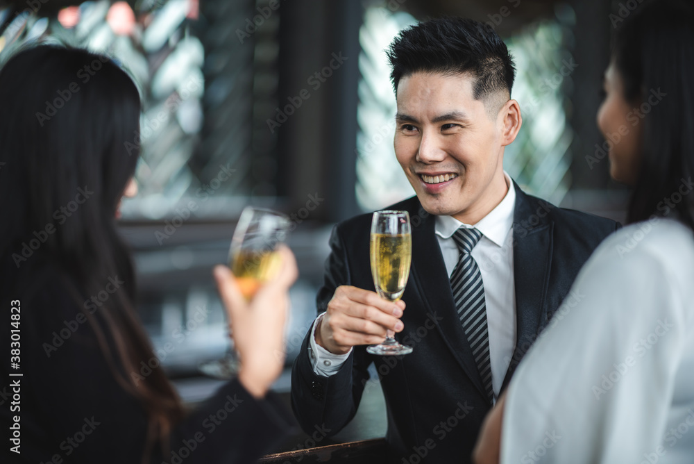 Business people relax from work in bar, Taking a break from business with beer and wine Business people relax from work in bar, Taking a break from business with beer and wine