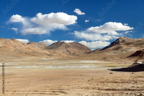 Landscape Pamir highway Pamir mountains Tajikistan © Daniel Prudek
