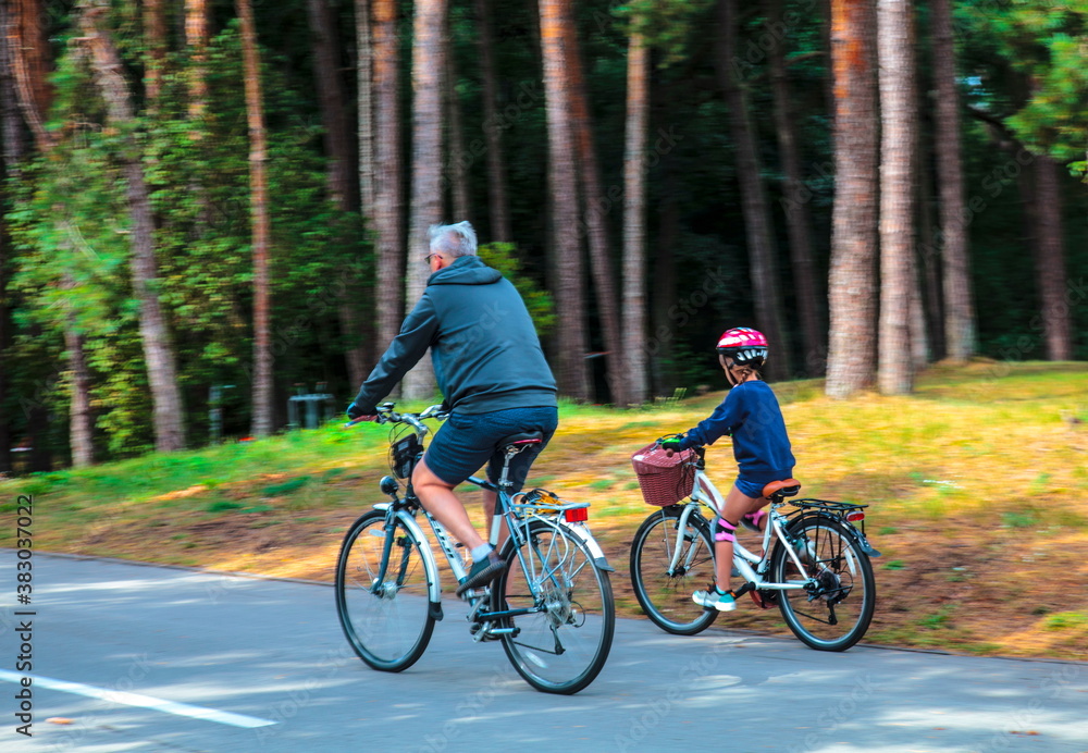 Fototapeta premium Rises with bicycles