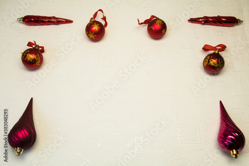 Décoration de Noël sur fond blanc texture neige carte de vœux joyeux Noël