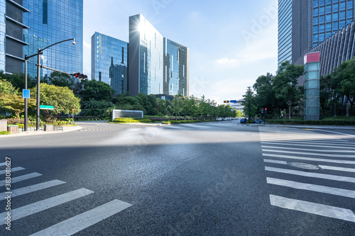 Fototapeta Naklejka Na Ścianę i Meble -  road in city