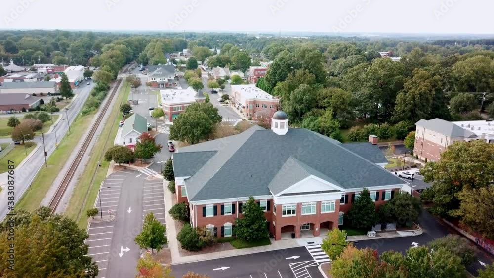 Aerial Flyover Matthews NC Town Hall, Matthews North Carolina Aerial Flyover Matthews NC Town Hall, Matthews North Carolina
