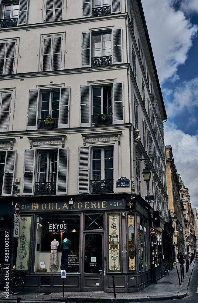 Typical parisian architecture, downtown Paris, France
