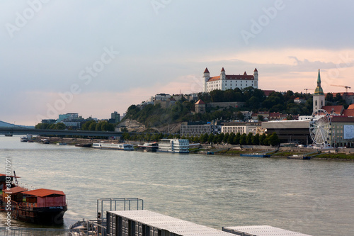 Castillo de Bratislava, en el rio Danubio, en la ciudad de Bratislava, en el pais de Eslovaquia photo