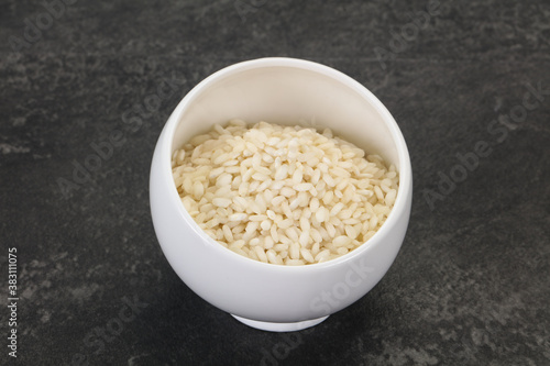 Arborio rice for Italian risotto © Andrei Starostin