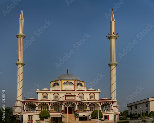 Sakina tul Sughra mosque is a mosque in Pakistan, located in Kotla Rehm Ali Shah, Jatoi Tehsil, District Muzaffargarh. Kotla Rehm Ali Shah was named after Syed Rehm Ali Shah photo