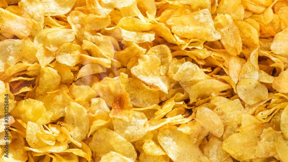 Zoom out e close up de batas chips Zoom out e close up de batas chips