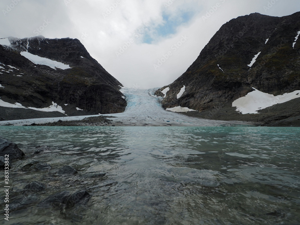 Le recul du glacier Le recul du glacier