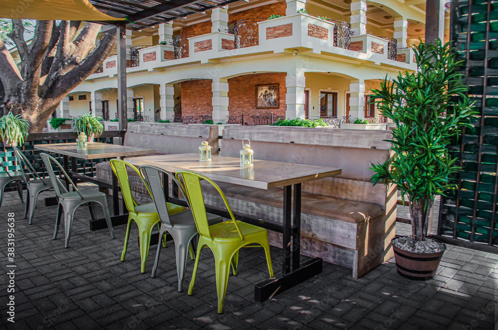 Naklejka premium cutetable