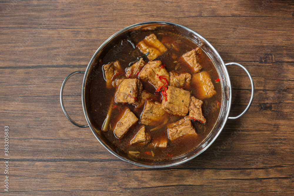 Semur Tahu is traditional food from Indonesia with ingradient tofu and soy sauce Semur Tahu is traditional food from Indonesia with ingradient tofu and soy sauce