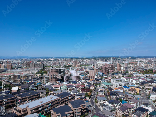 ドローンで空撮した名古屋の住宅地の風景