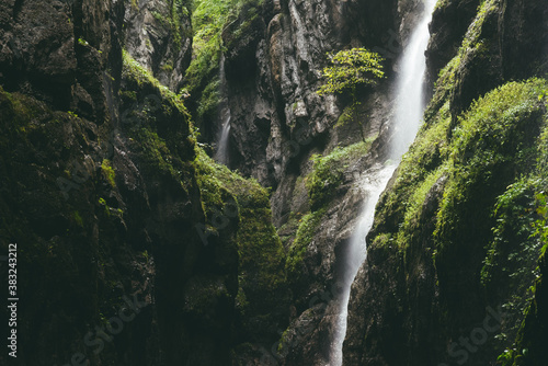 kleine Wasserfälle in der Partnach Klamm photo