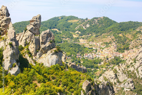 Fototapeta Naklejka Na Ścianę i Meble -  Castelmezzano, a village on the rocks in basilicata, south Italy